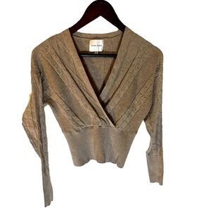 Patterned Wrap V-Neck Fitted Sweater Shirt | Sz: S | by- Pink Rose 🌹